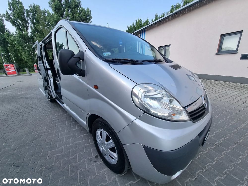 Opel Vivaro - 22