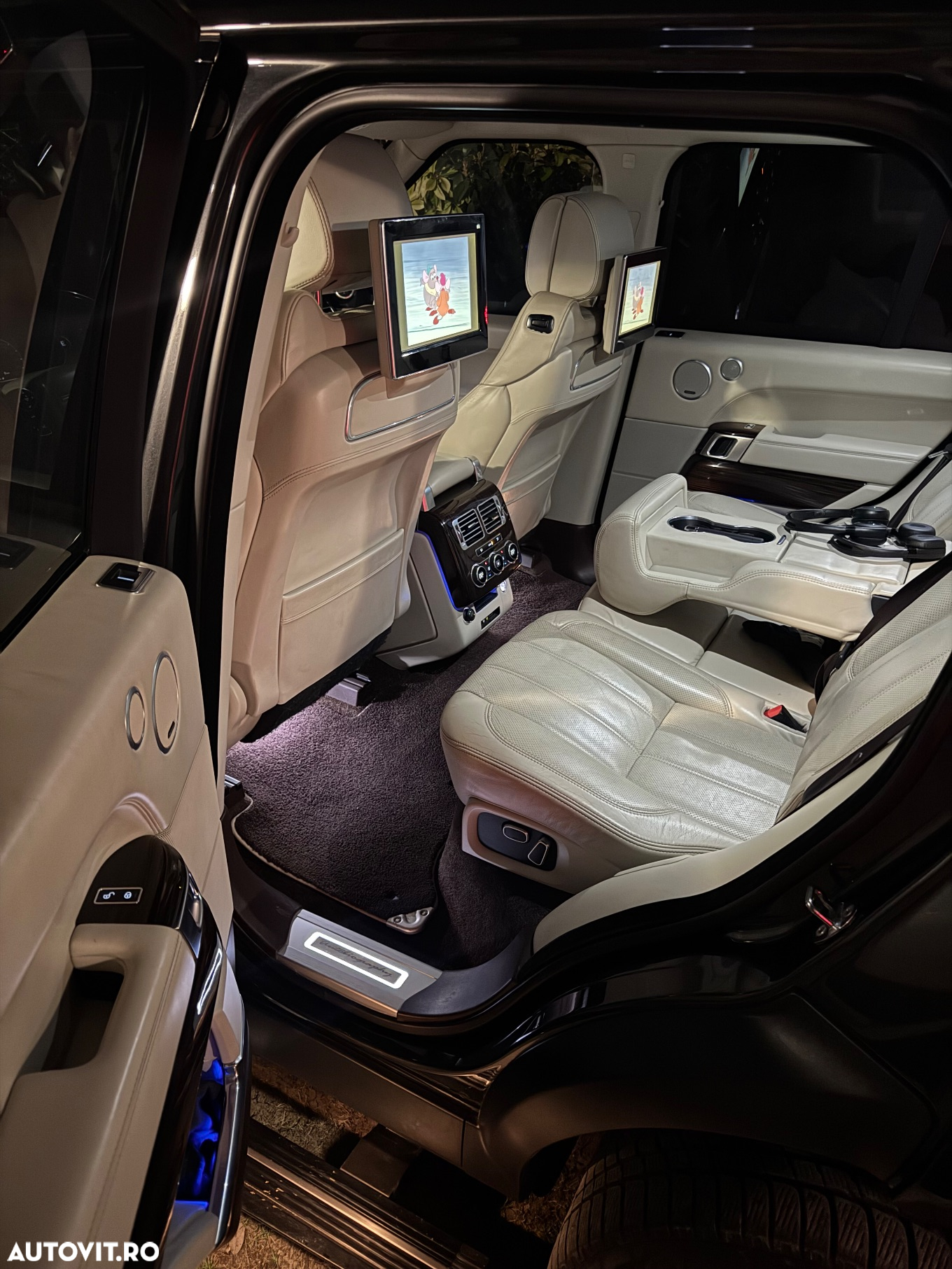 Land Rover Range Rover 3.0 I SDV6 HEV SVAutobiography - 27