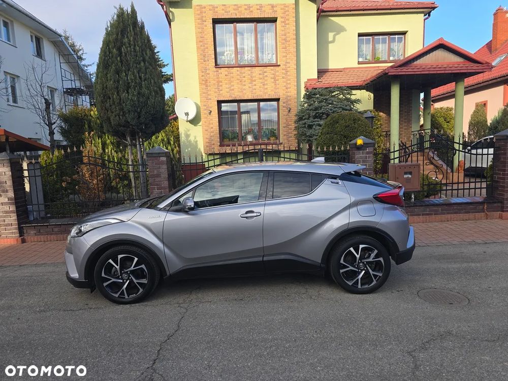 Toyota C-HR Style - 4