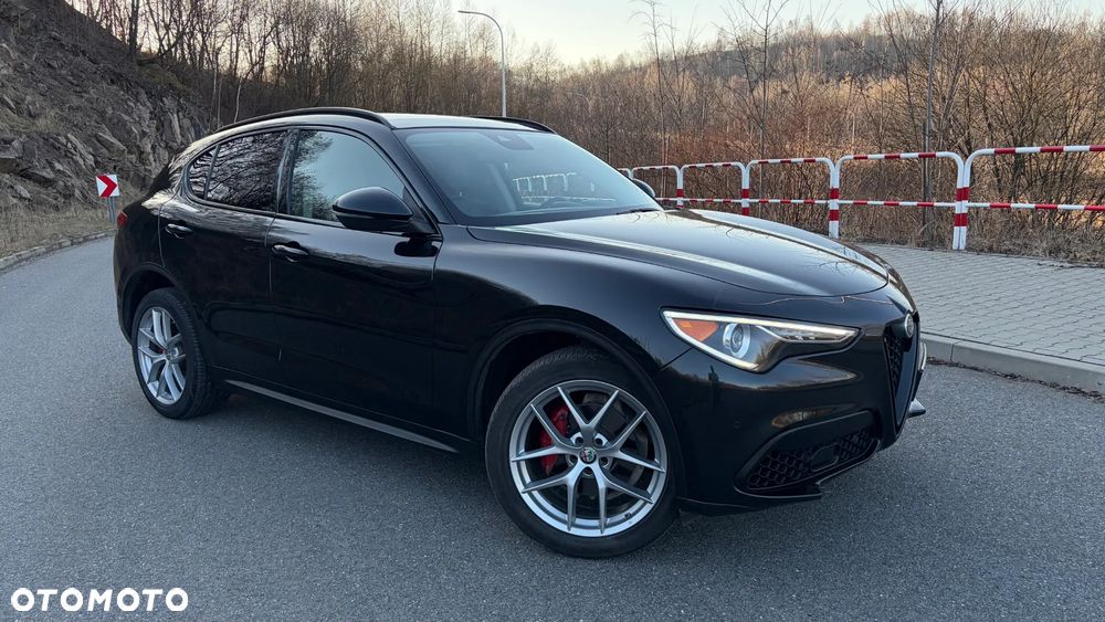 Alfa Romeo Stelvio 2.0 Turbo Veloce TI Q4 - 10