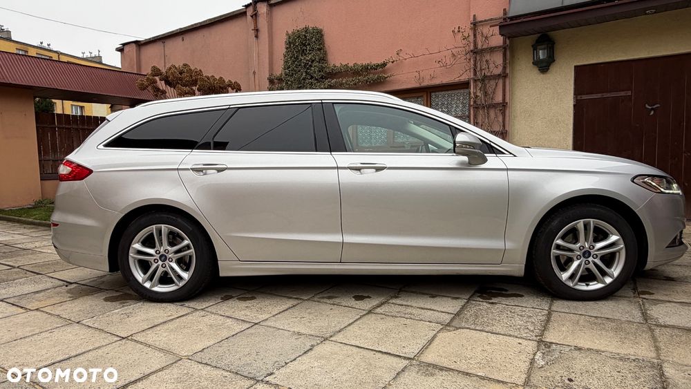 Ford Mondeo 2.0 TDCi Titanium PowerShift - 3
