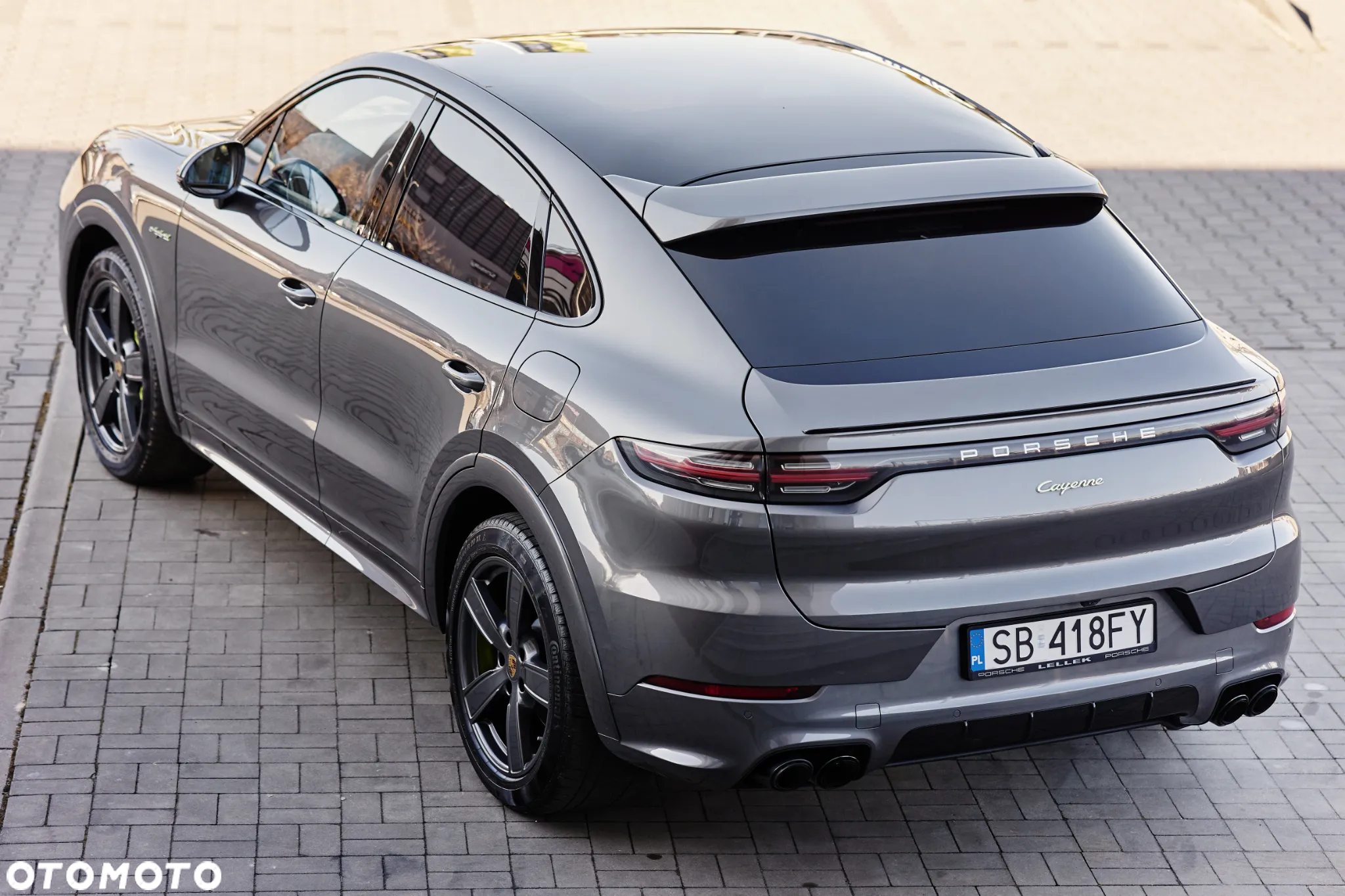 Porsche Cayenne Coupe E-Hybrid Platinum Edition - 9