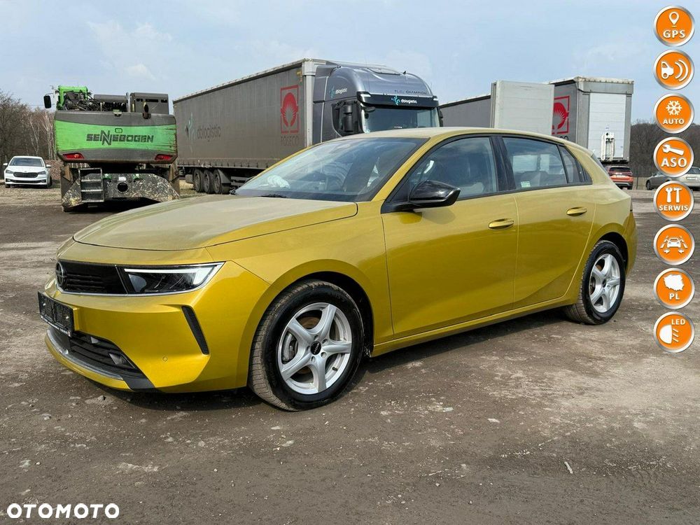 Opel Astra 1.2 Turbo Edition - 1