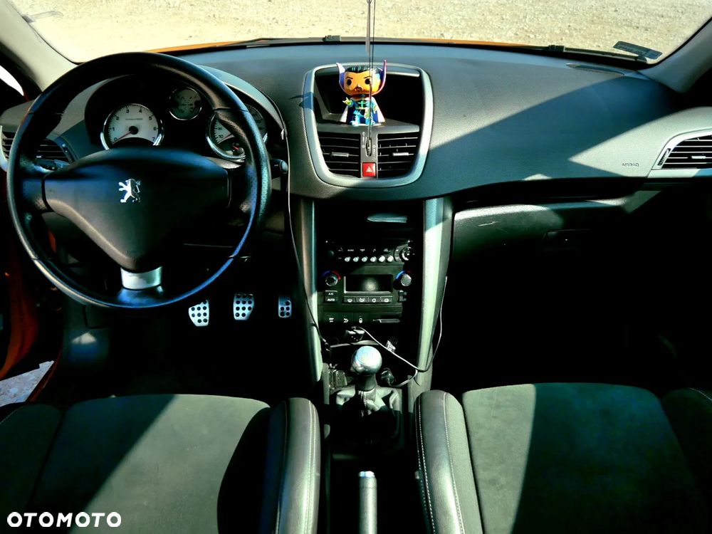 Peugeot 207 1.6 16V Sporty - 24