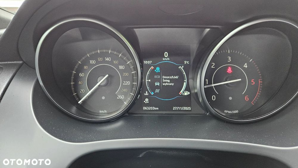 Jaguar E-Pace D150 R-Dynamic S - 22