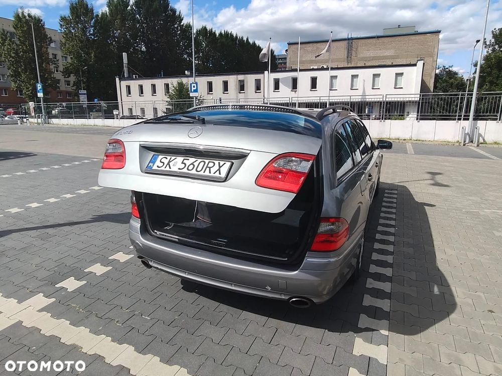 Mercedes-Benz Klasa E - 12