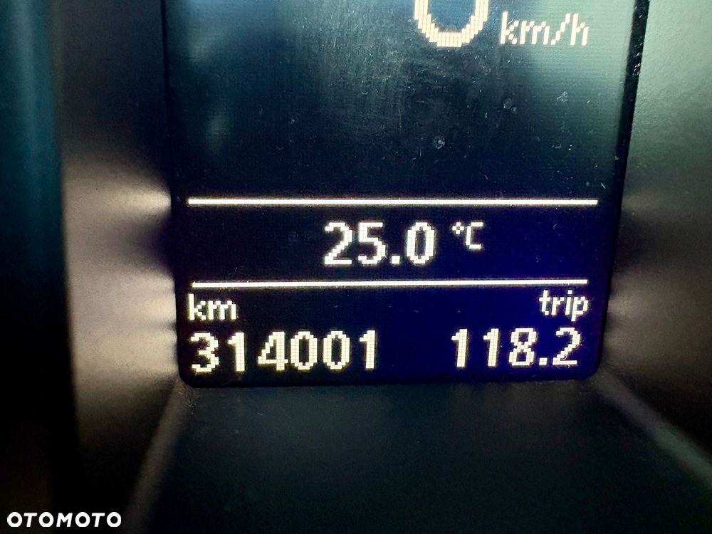 Skoda Superb 2.0 TDI Ambition - 23