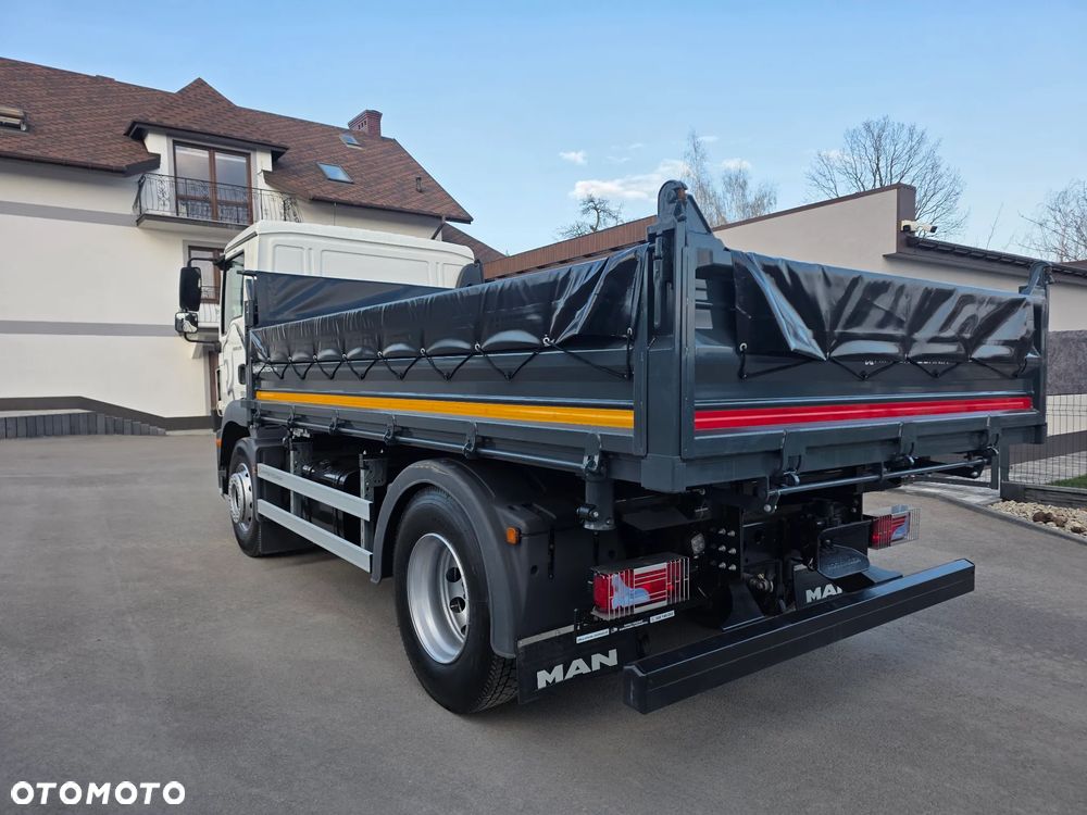 MAN TGM 15.250 / 18.250 / WYWROTKA  /  MANUALNA /AXOR / ANTOS - 10