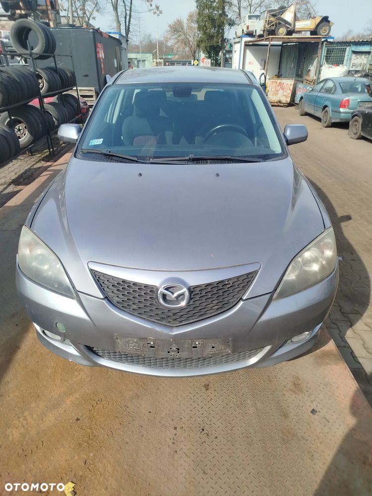 Mazda 3 na części - 1