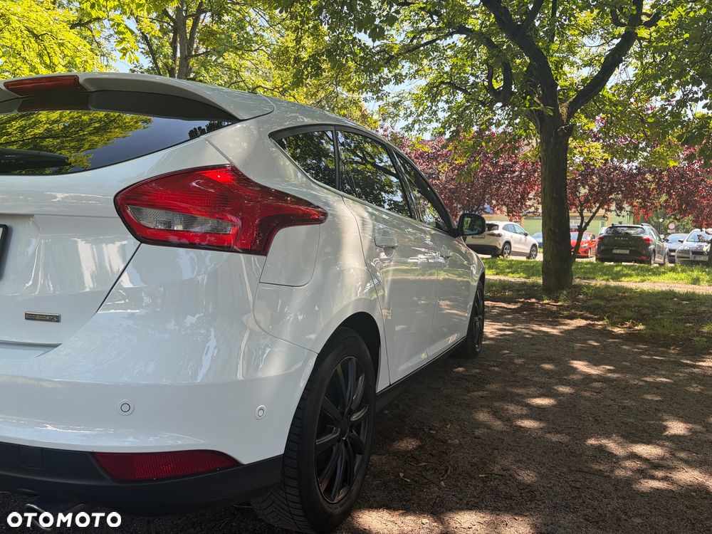 Ford Focus 1.5 EcoBoost STart-Stopp-System TITANIUM - 20