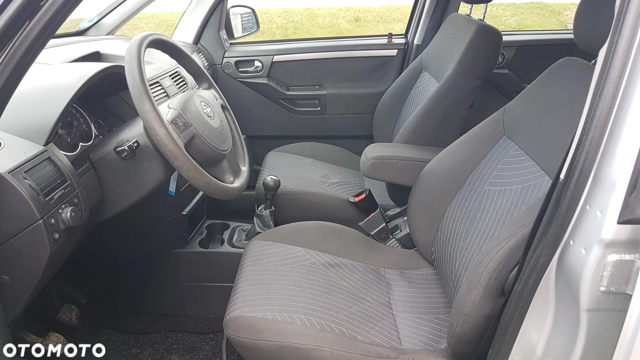 Opel Meriva 1.6 16V Cosmo - 8