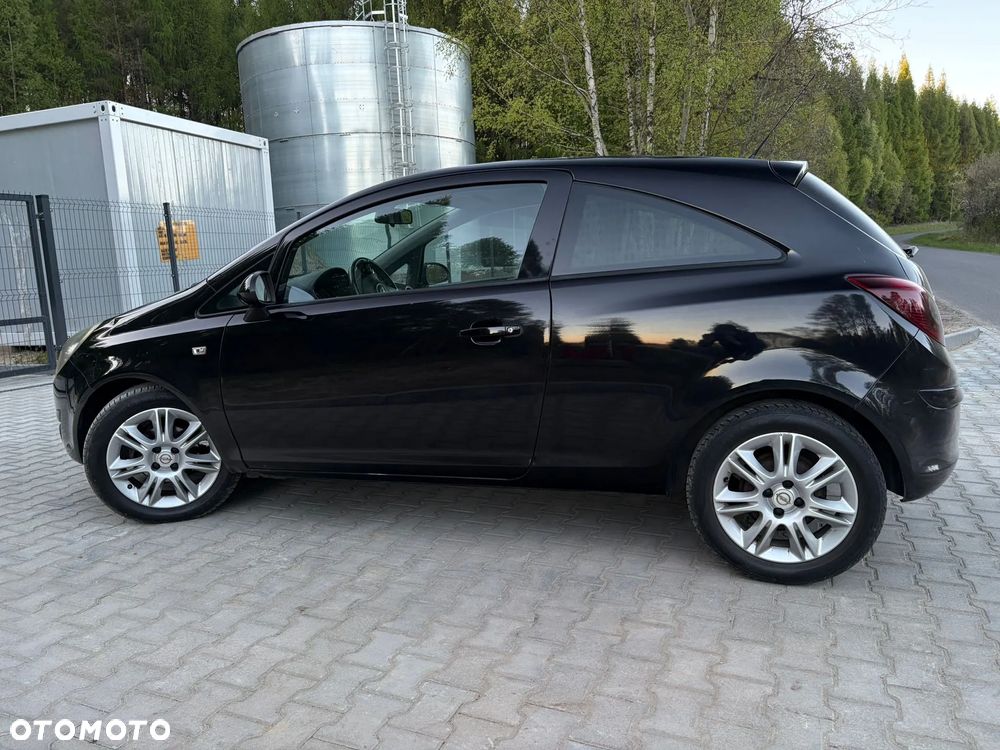 Opel Corsa 1.4 16V Edition - 28