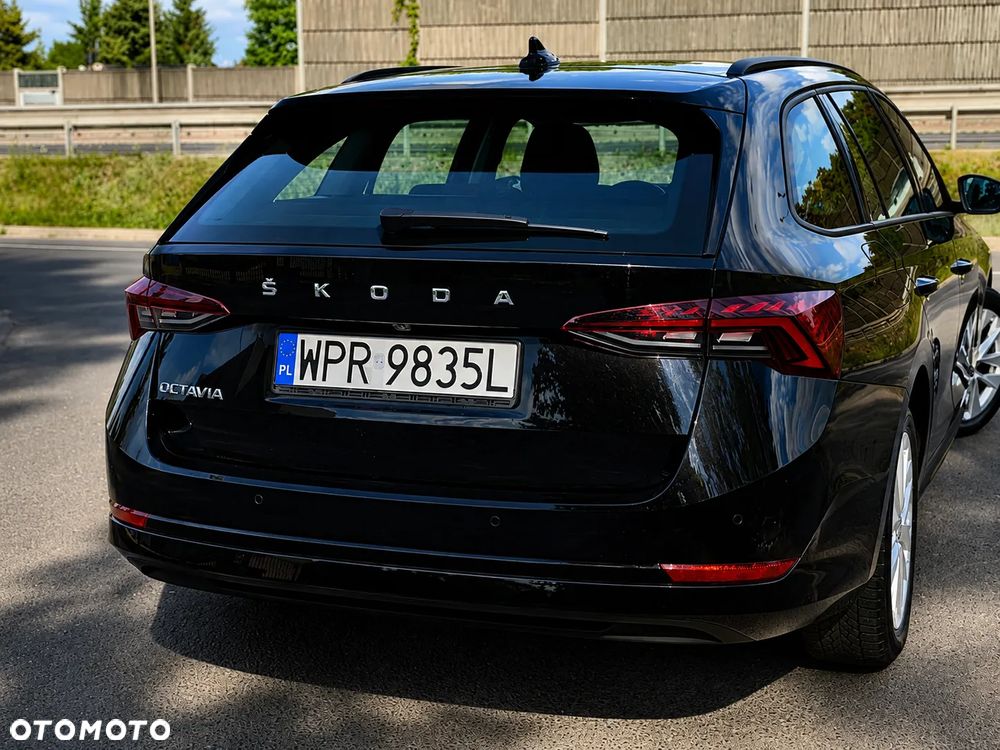 Skoda Octavia 2.0 TDI Ambition - 2