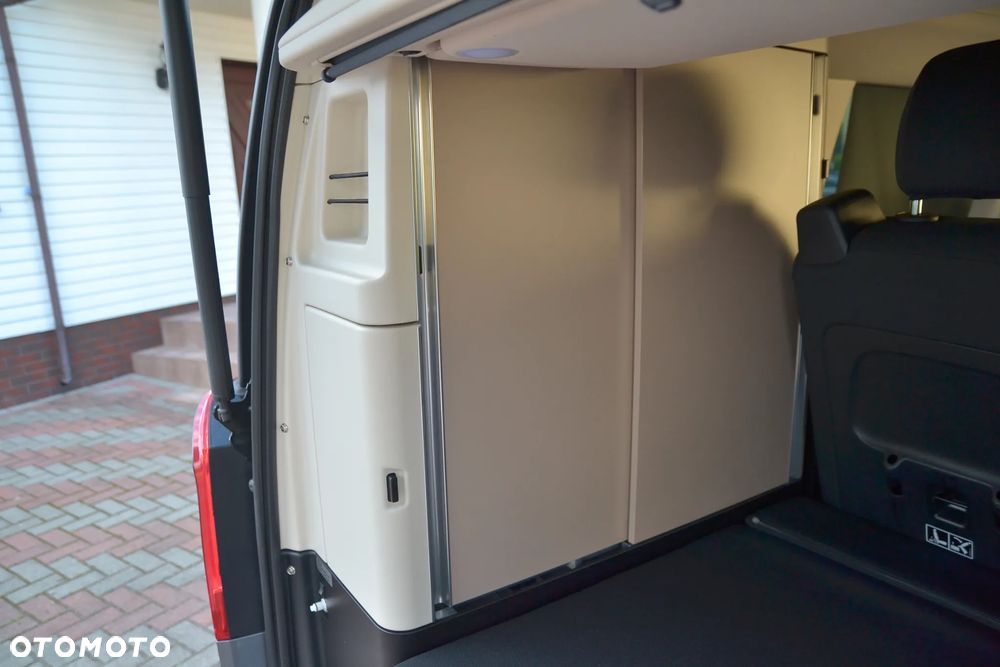 Mercedes-Benz Klasa V 250 d 4-Matic Avantgarde 9G-Tronic (d³ugi) - 28