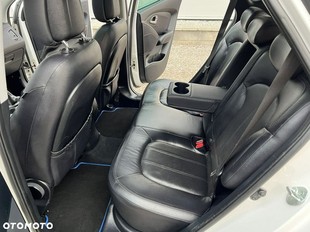 Hyundai ix35 - 16