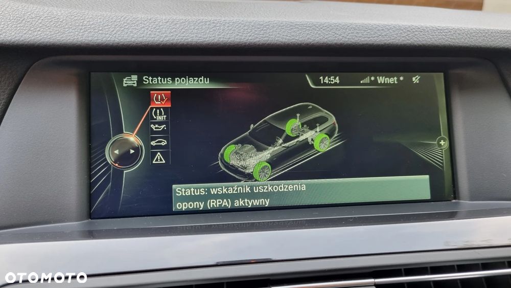 BMW Seria 5 525d - 27