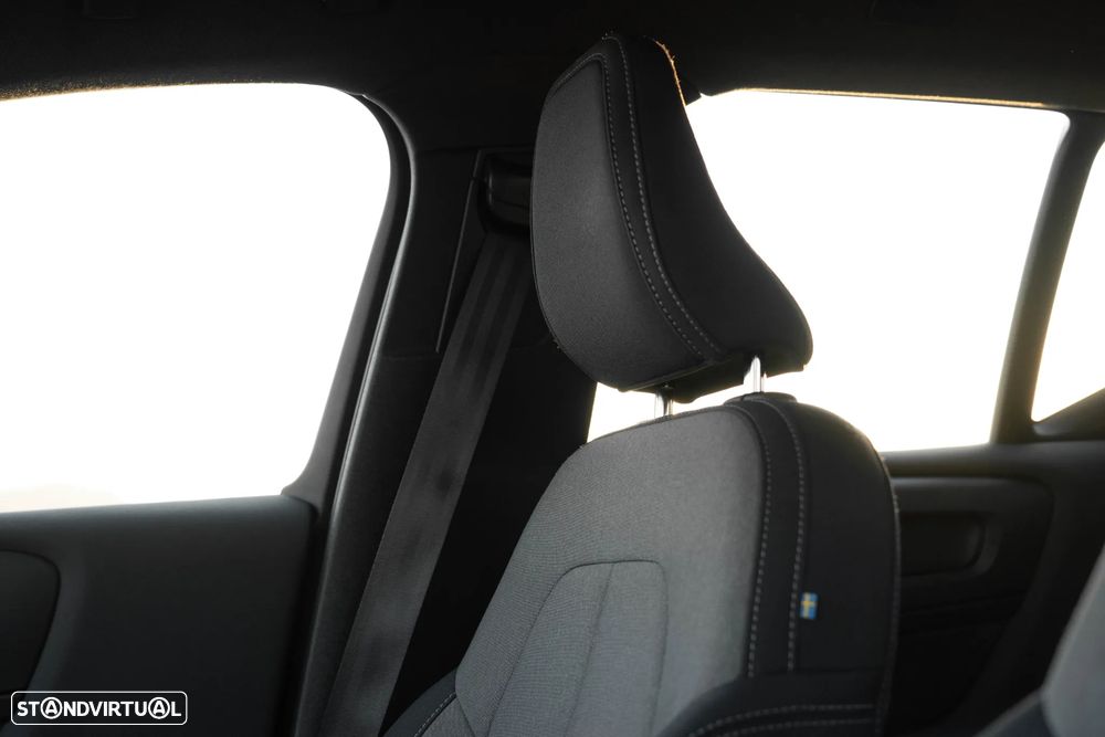 Volvo XC 40 - 37