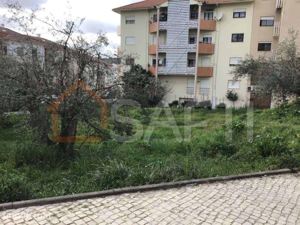 Venda Torres Novas - 2 Lotes Comerciais com 120m2 cada. - Grande imagem: 3/4
