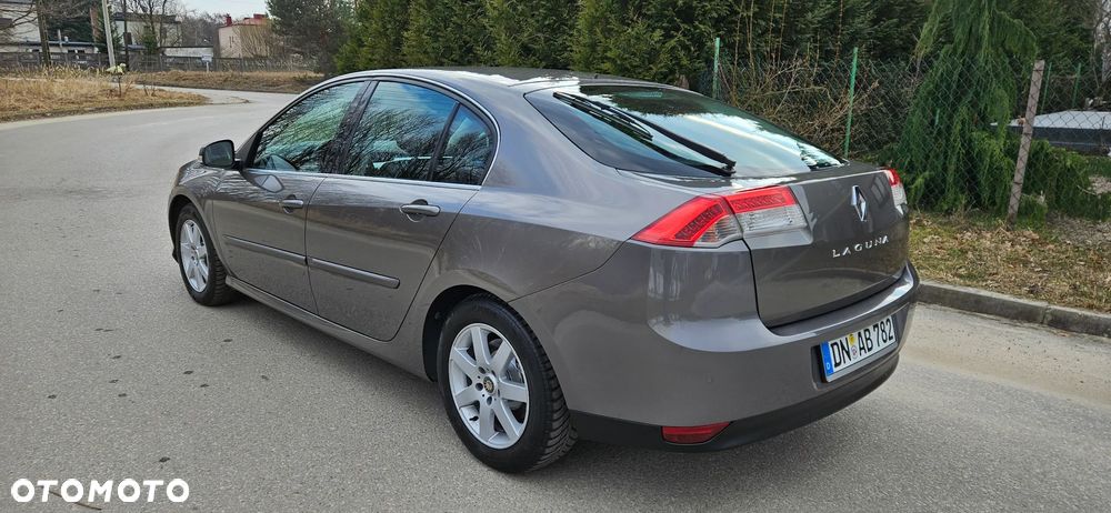 Renault Laguna - 5