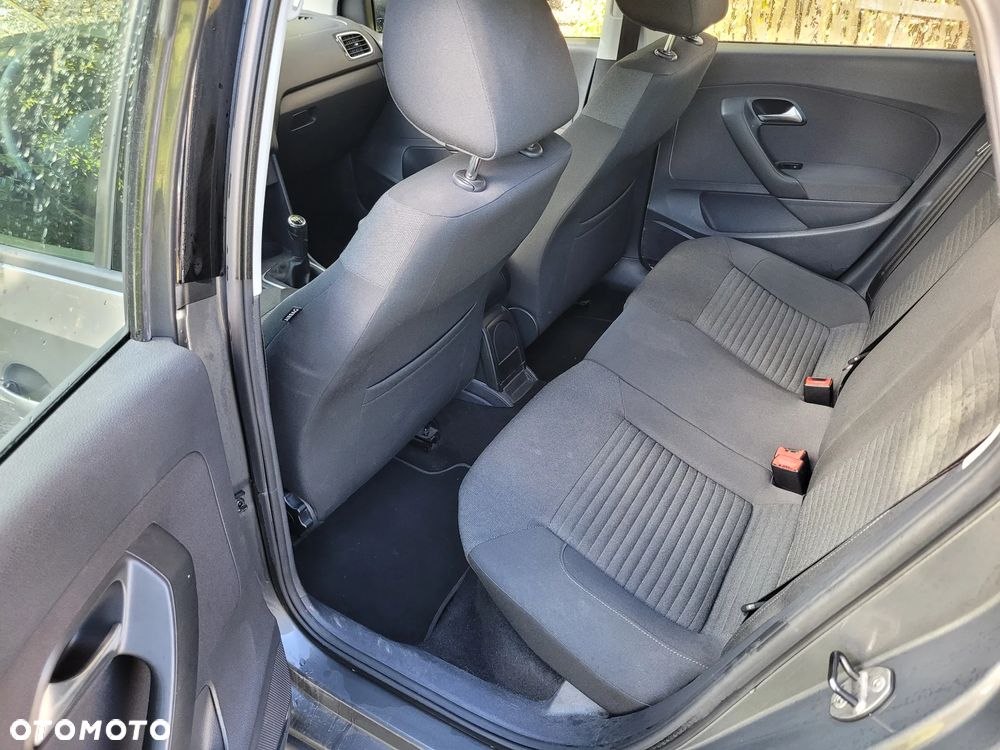 Volkswagen Polo - 11