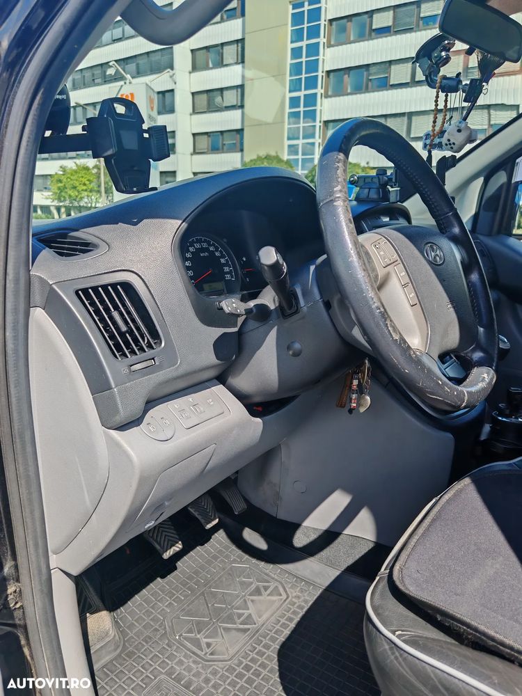 Hyundai H-1 Starex - 9