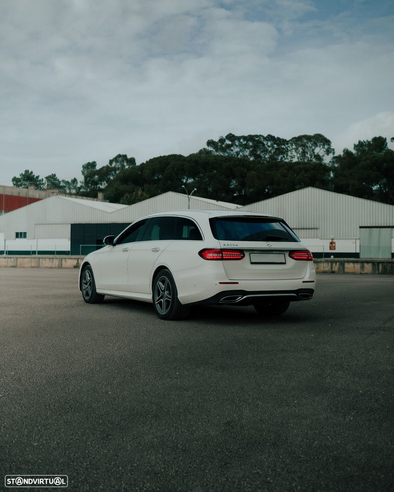 Mercedes-Benz E 300 e AMG Line - 4