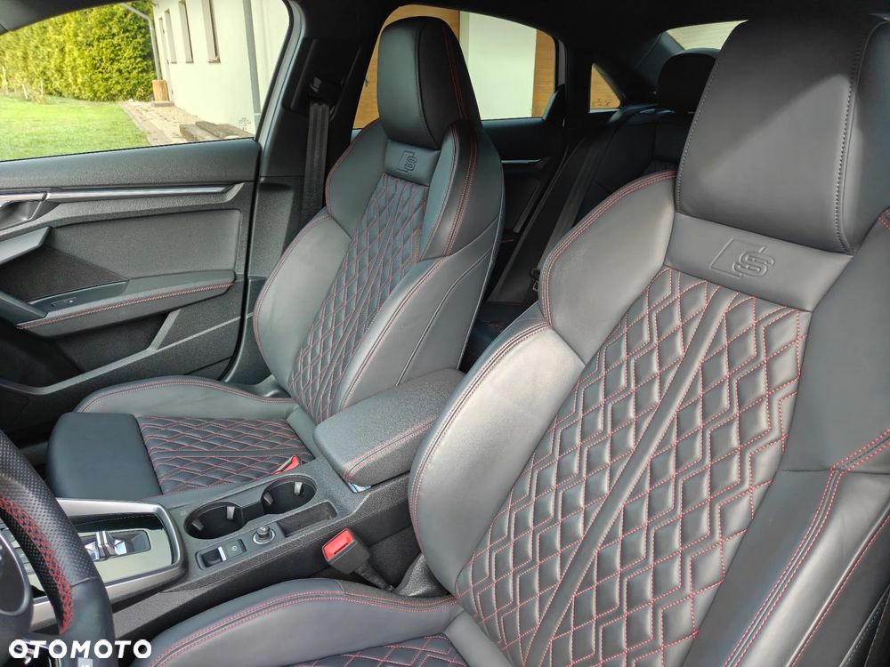 Audi S3 TFSI quattro S tronic - 18