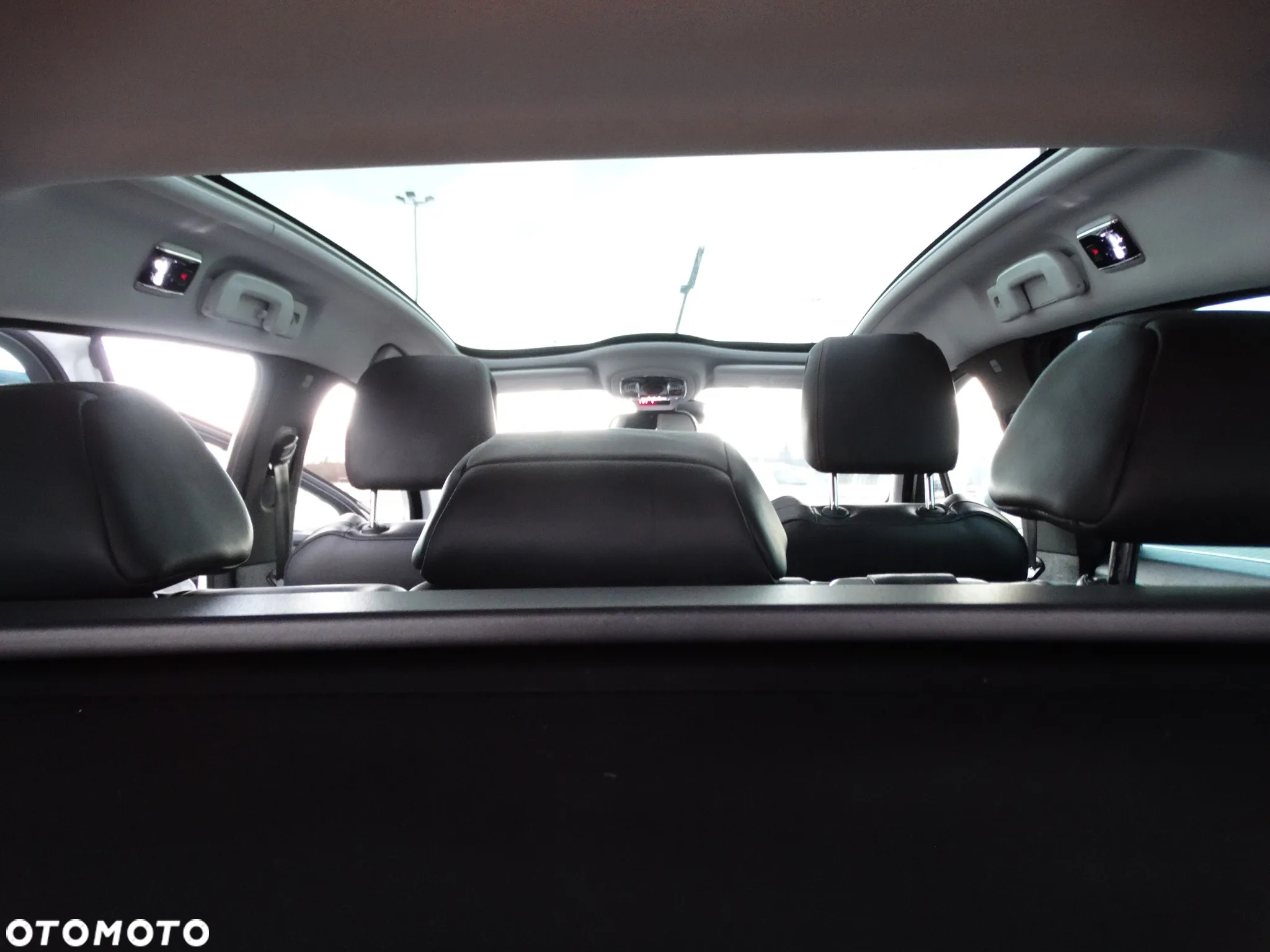 Peugeot 508 RXH 2.0 HDi HYbrid4 - 25