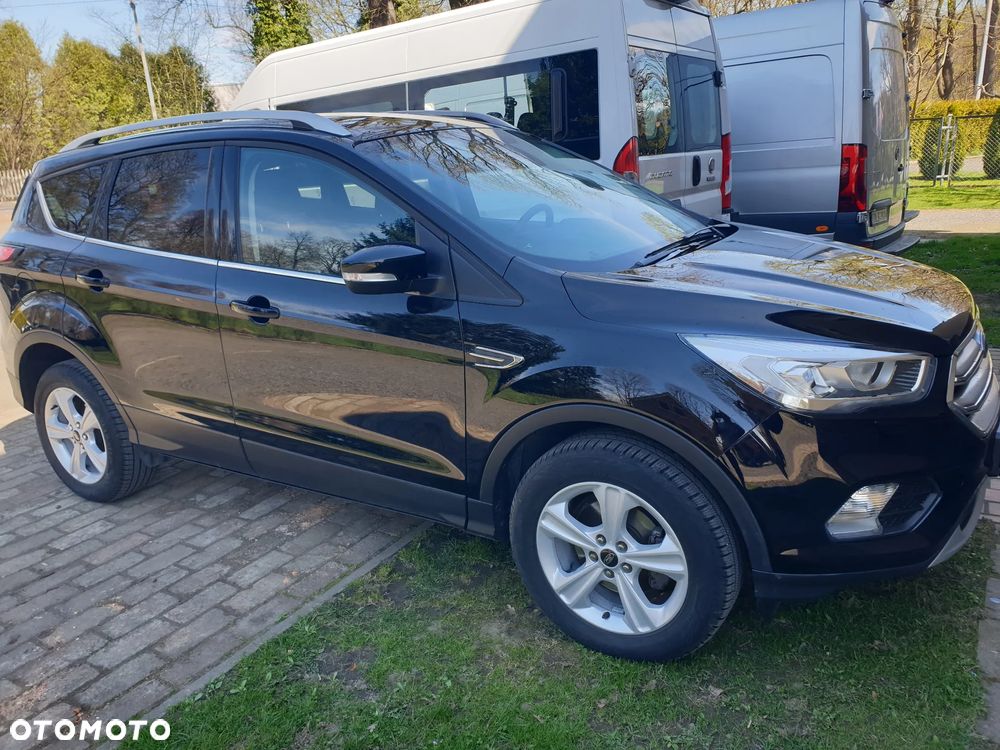 Ford Kuga 1.5 EcoBoost FWD Edition ASS MMT6 - 3