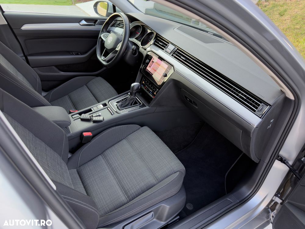 Volkswagen Passat 2.0 TDI SCR DSG Business - 32