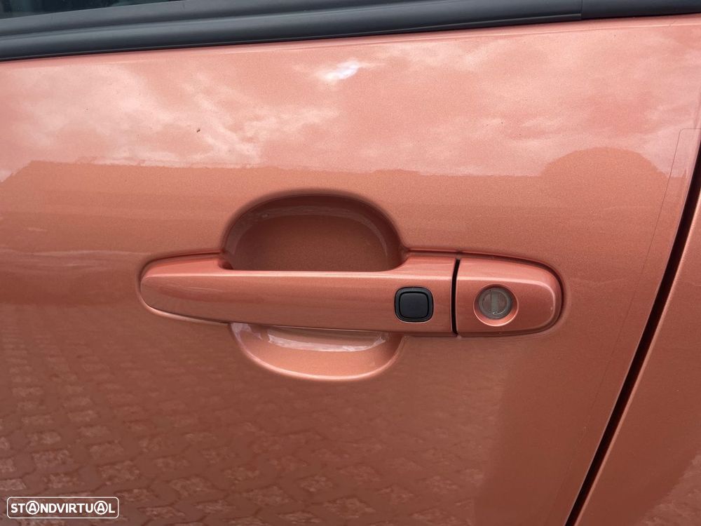 Toyota Aygo X 1.5 Hybrid Envy - 21