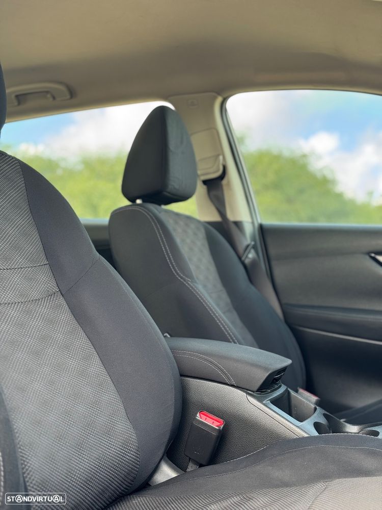 Nissan Qashqai 1.5 dCi 360 S - 13