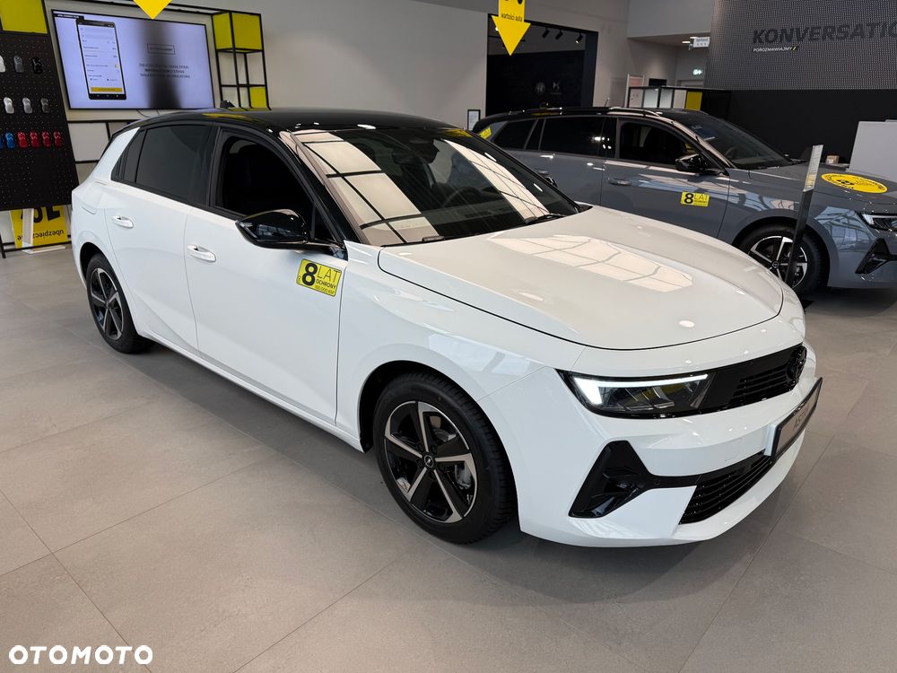 Opel Astra 1.2 T GS S&S - 4