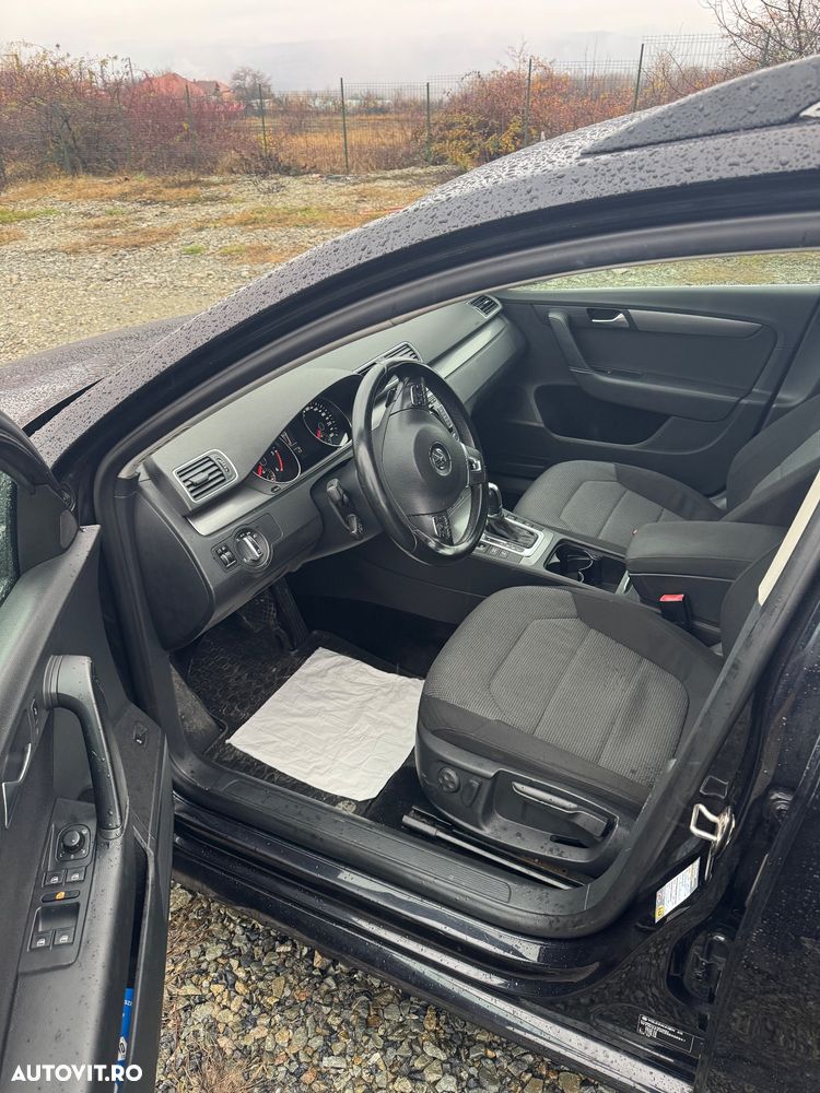 Volkswagen Passat Variant 2.0 Blue TDI DSG SCR Comfortline - 7