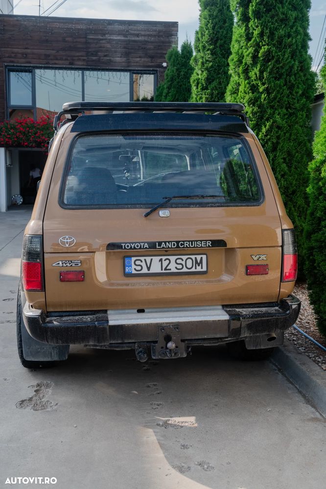 Toyota Land Cruiser - 13