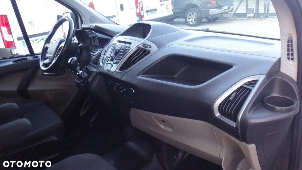 Ford TRANSIT - 10