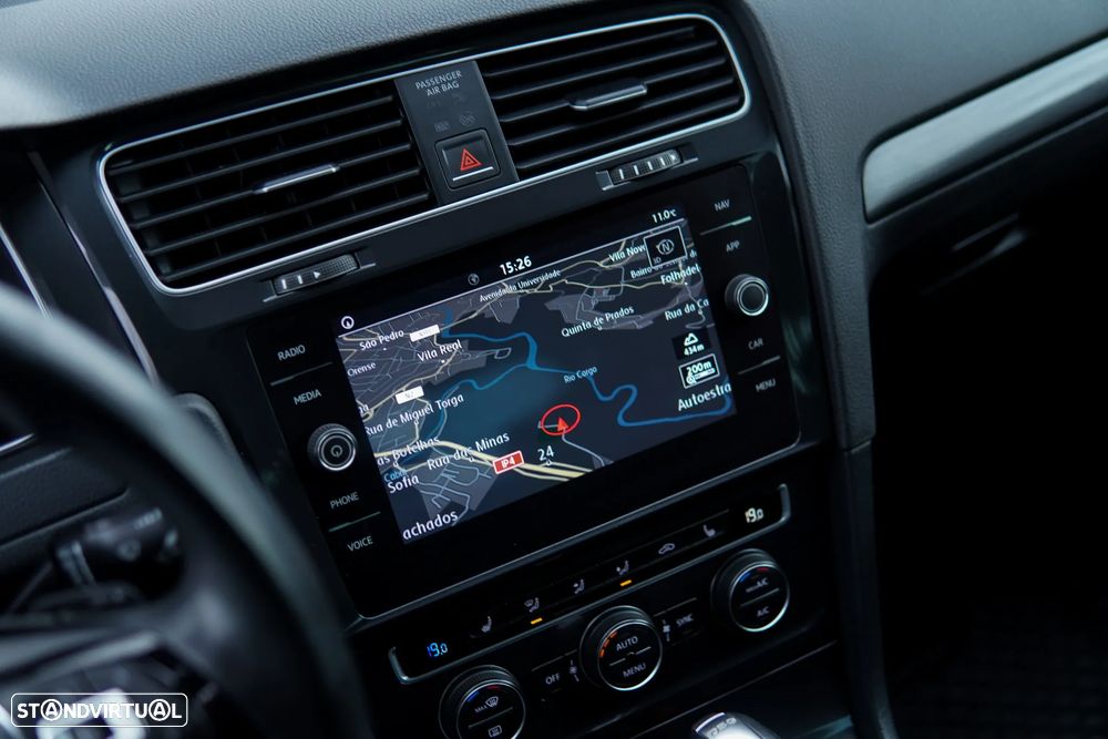 VW Golf 1.6 TDI R-Line DSG - 45