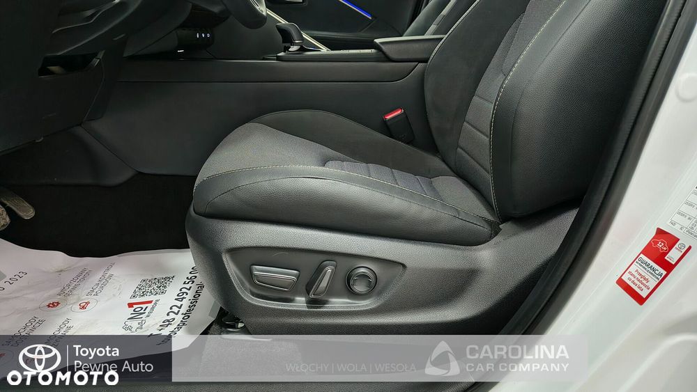 Toyota C-HR - 8