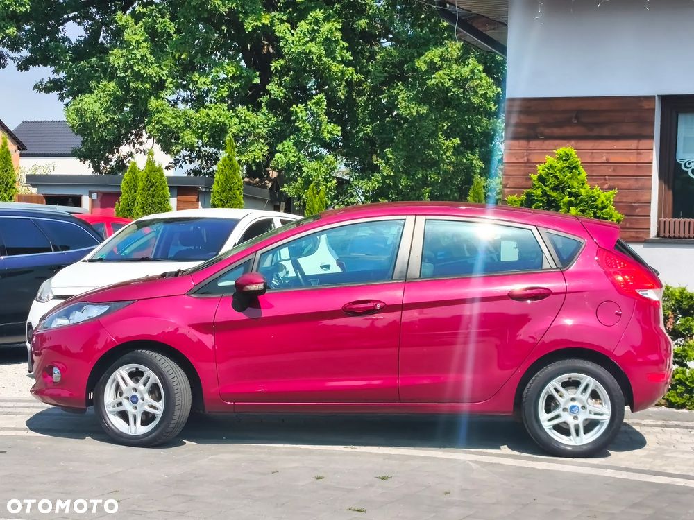 Ford Fiesta 1.25 Ghia - 14