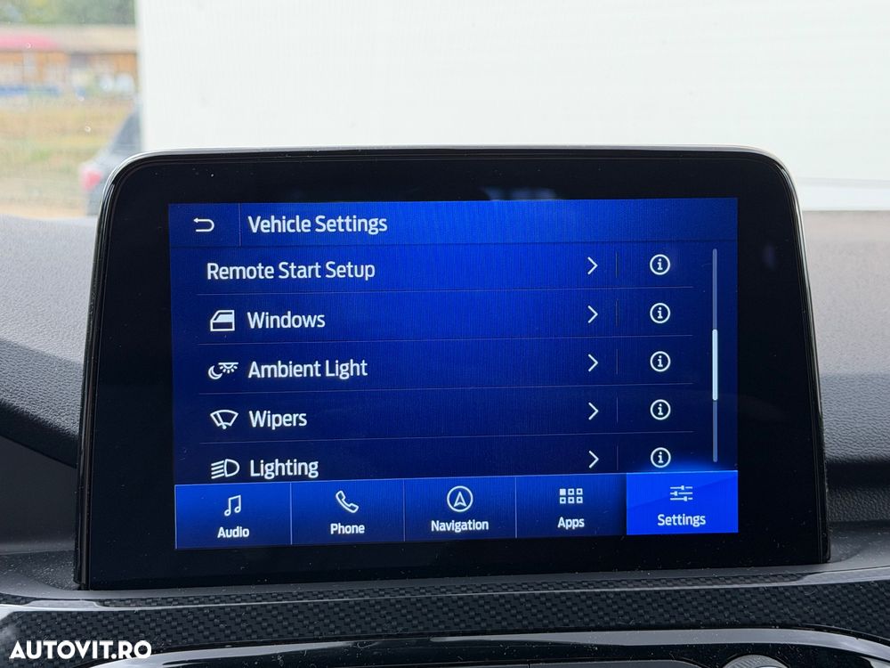 FORD Kuga 2022 — imagine 22