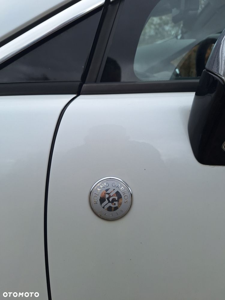 Peugeot 3008 HDi FAP 150 Roland Garros - 20