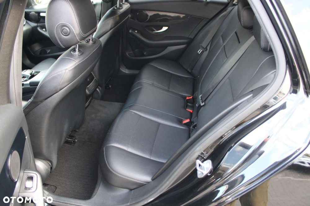 Mercedes-Benz Klasa C - 27