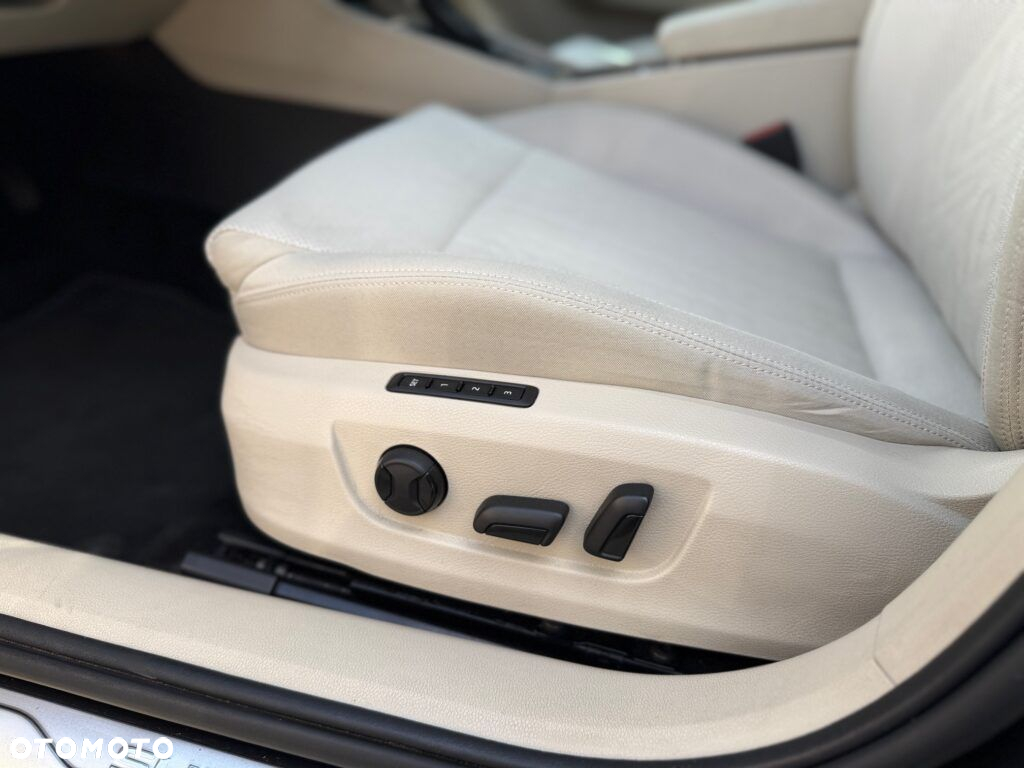 Skoda Superb 1.5 TSI ACT Style DSG - 24