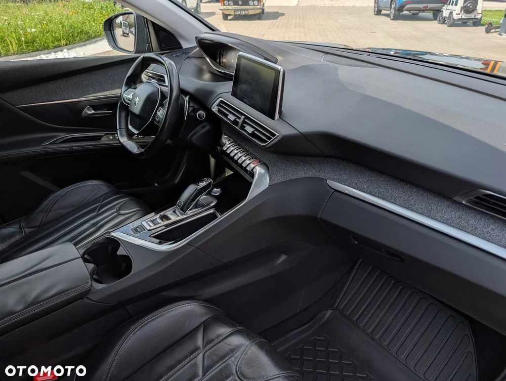 Peugeot 5008 BlueHDi 130 EAT8 Allure - 28