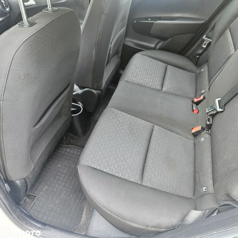 Kia Picanto - 13