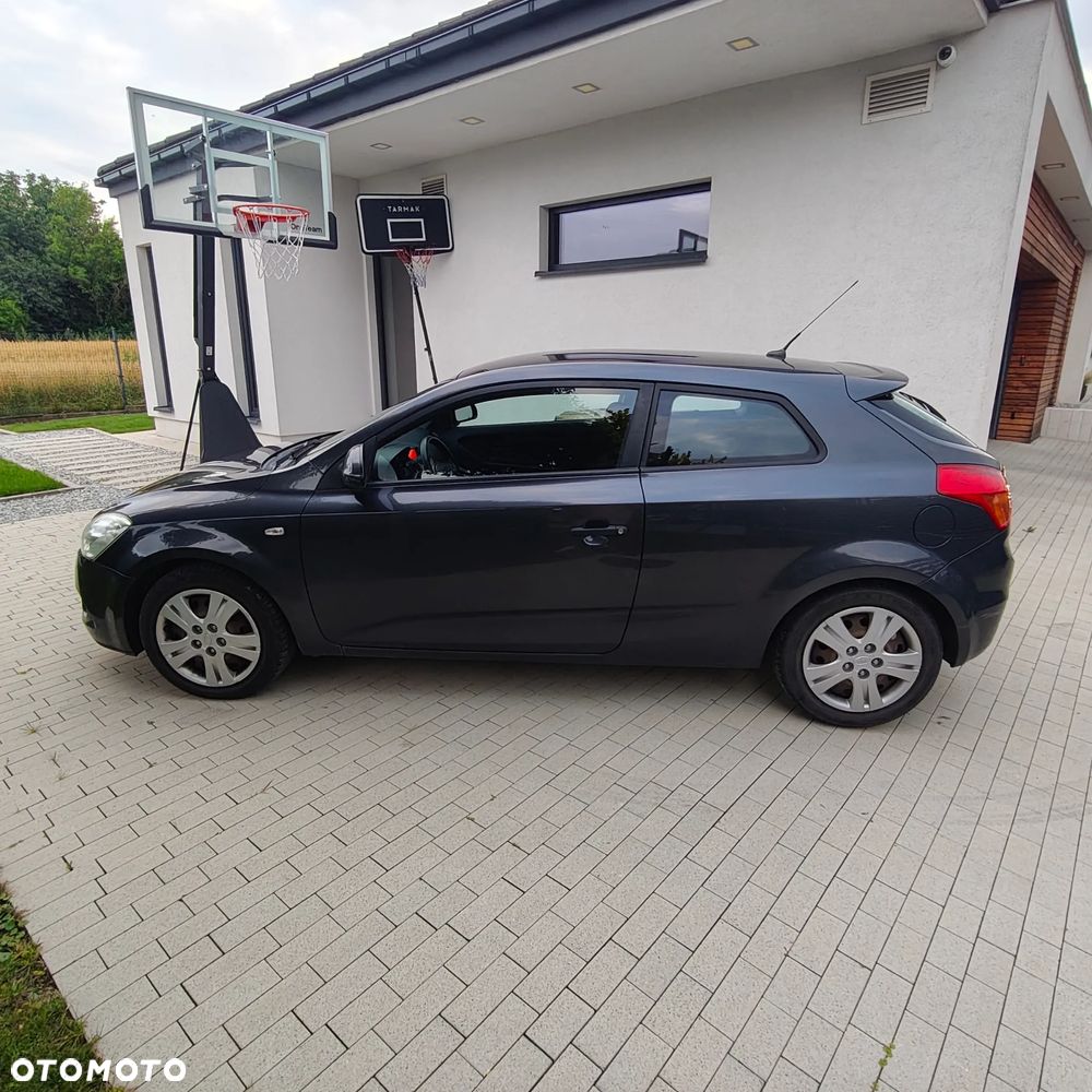 Kia ProCeed 1.4 Comfort - 6
