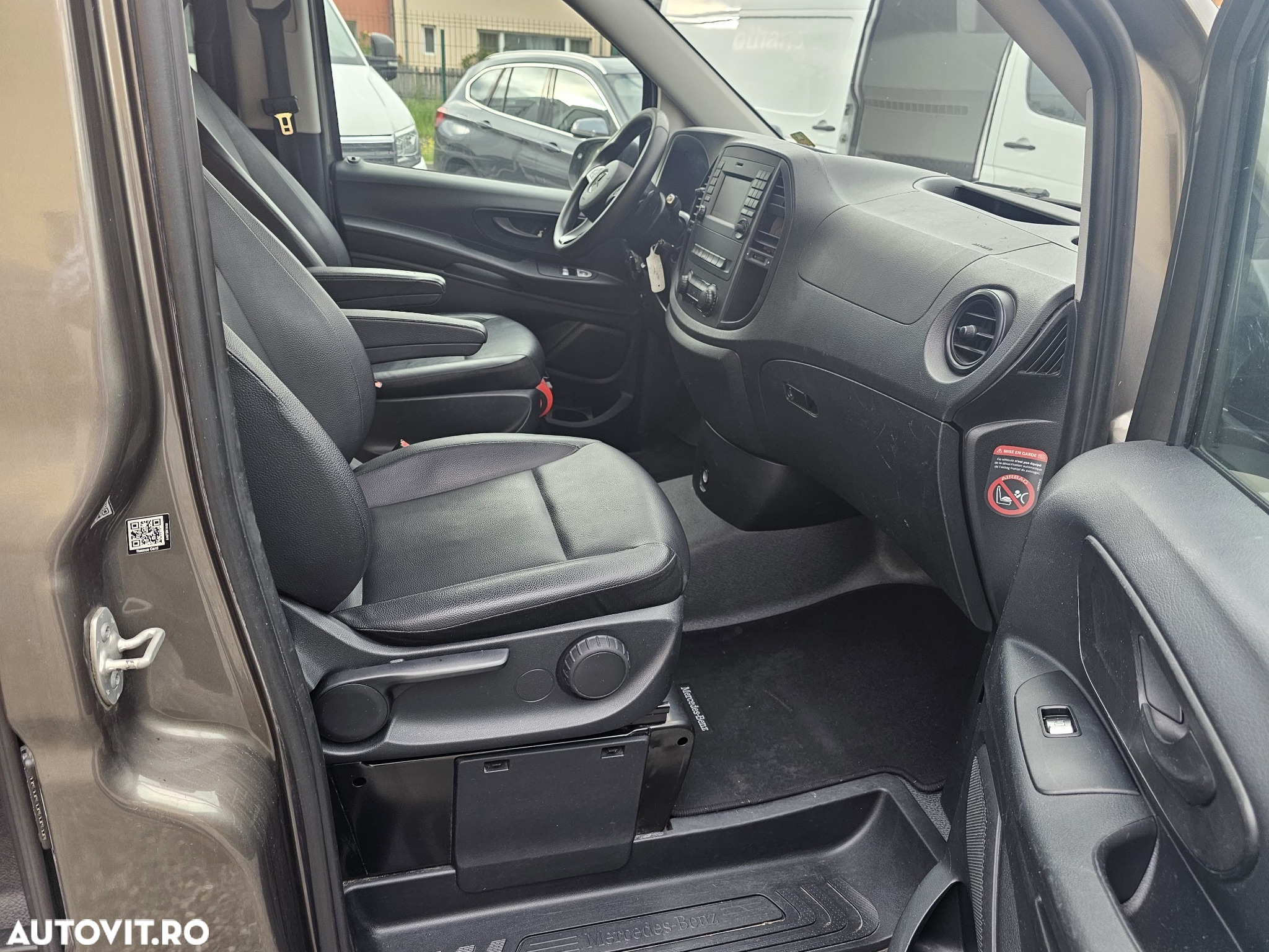 Mercedes-Benz Vito 114 CDI - AUTOMAT - MIXT - 5 locuri + spatiu marfa - 6