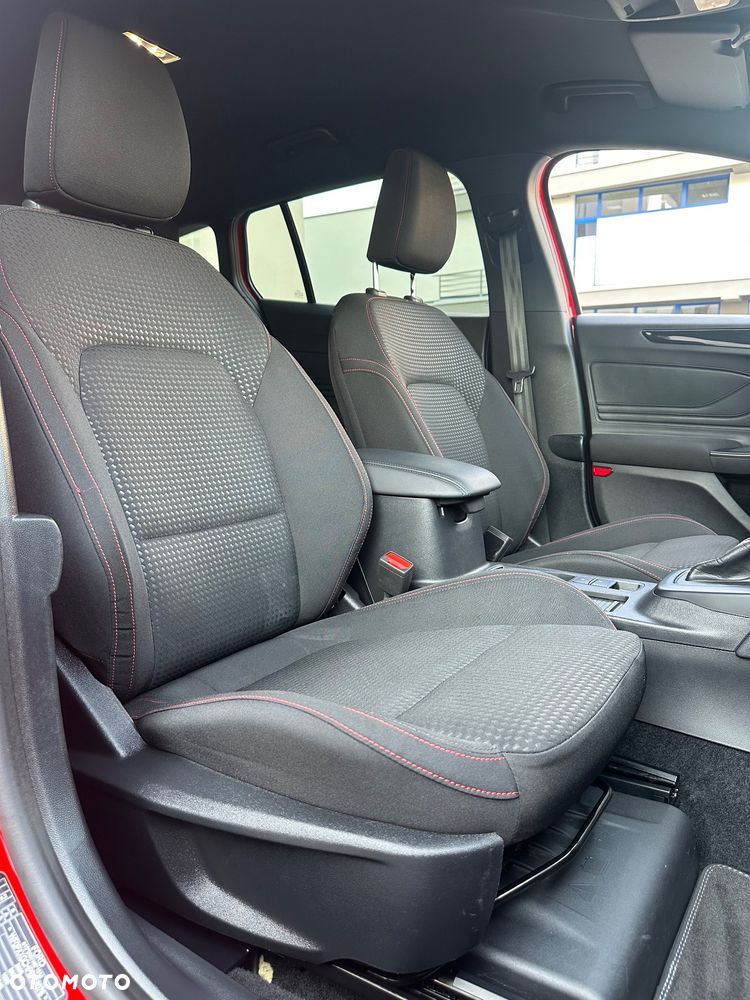 Ford Focus 1.0 EcoBoost Hybrid ST-LINE - 20