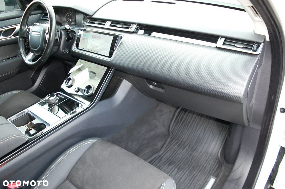 Land Rover Range Rover Velar - 28