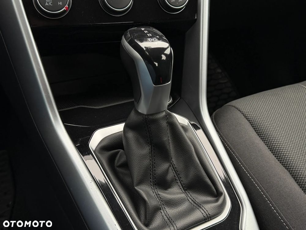 Volkswagen T-Roc 1.5 TSI Life DSG - 21